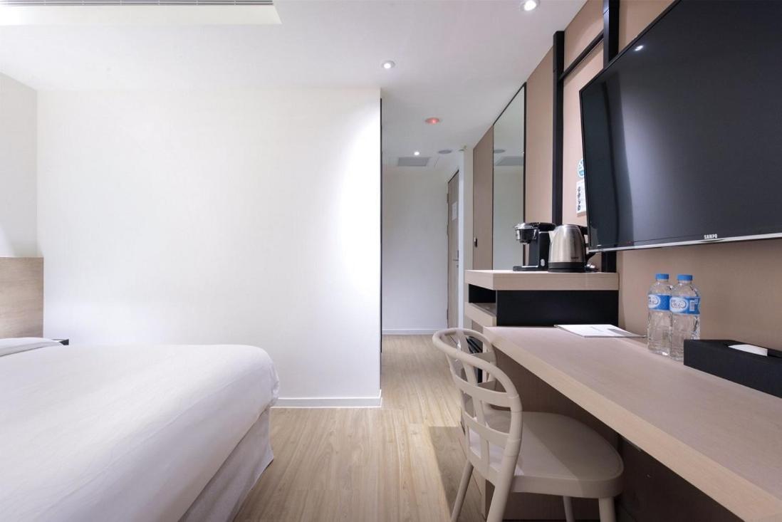 Keebe Hotel Keelung Bagian luar foto